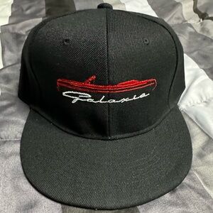 Snapback cap